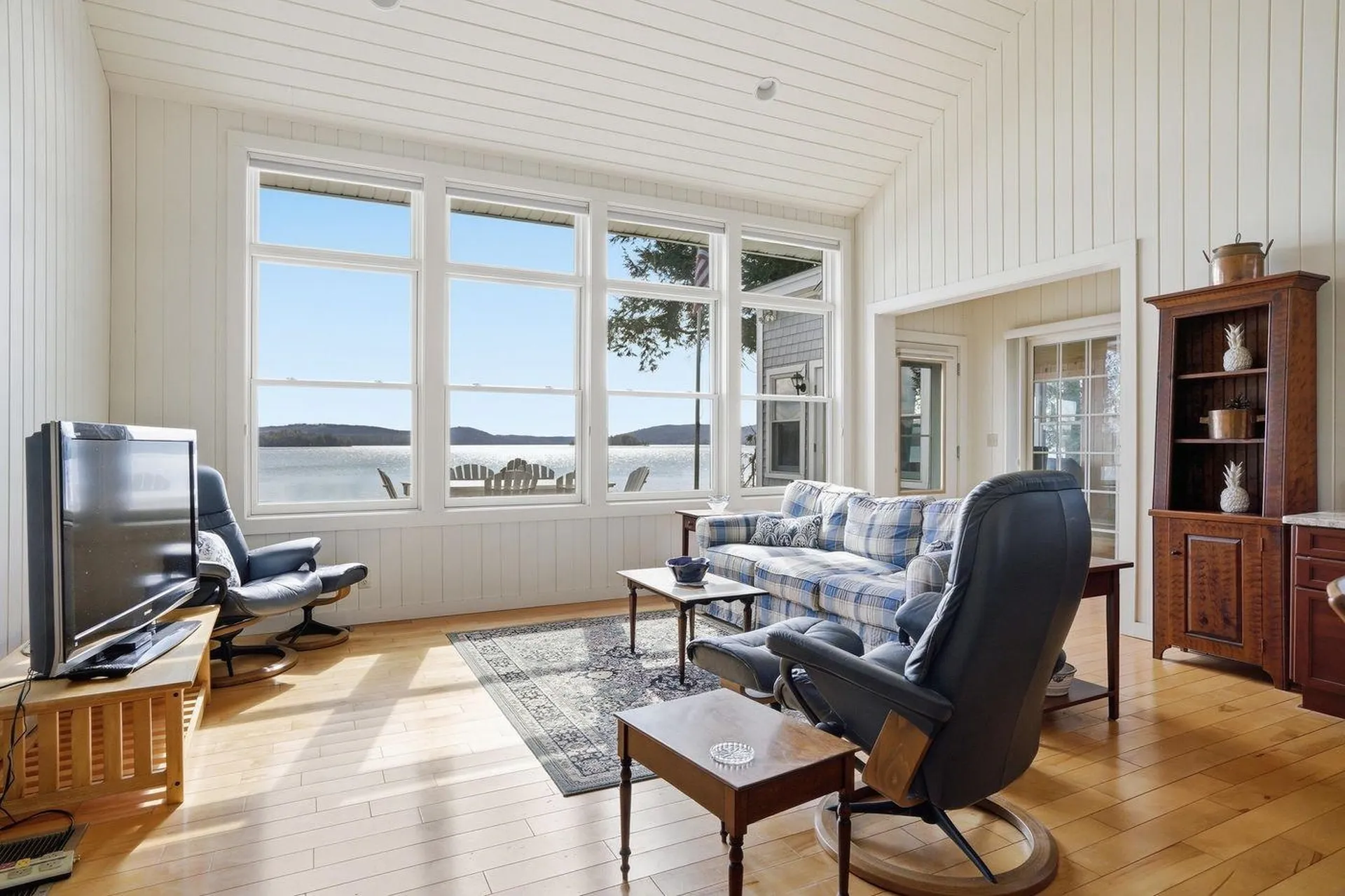 40 South Kenney Shore Wolfeboro NH 03894