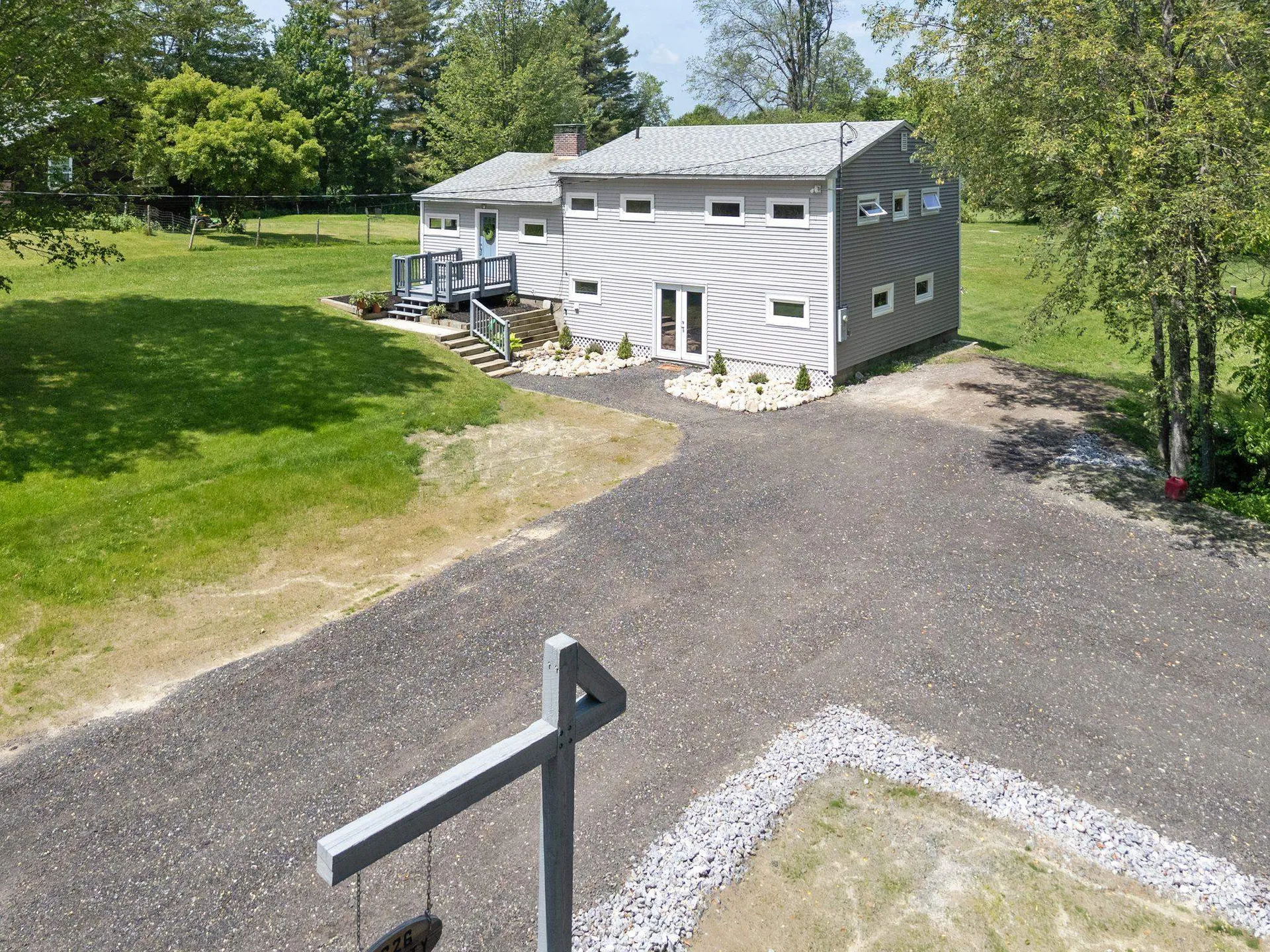 626 County Road New London NH 03257