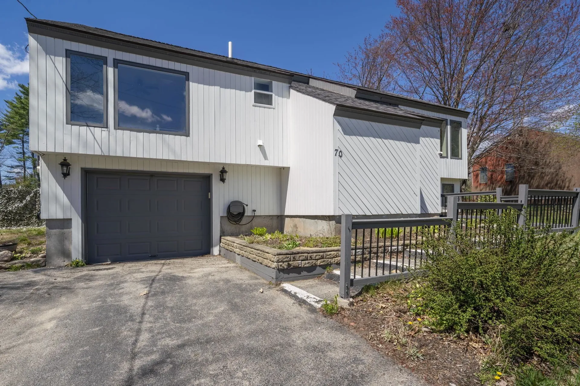 70 Boxwood Circle Milford NH 03055