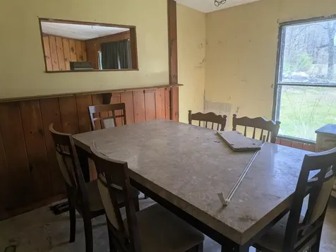 19 Easy Avenue Albany NH 03818