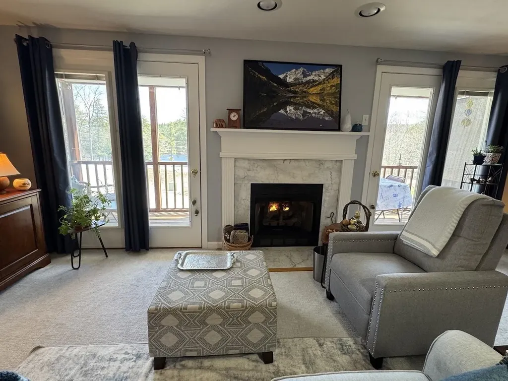 62 Collins Landing Road Weare NH 03281