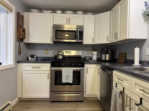 62 Collins Landing Road Weare NH 03281