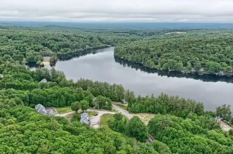 62 Collins Landing Road Weare NH 03281