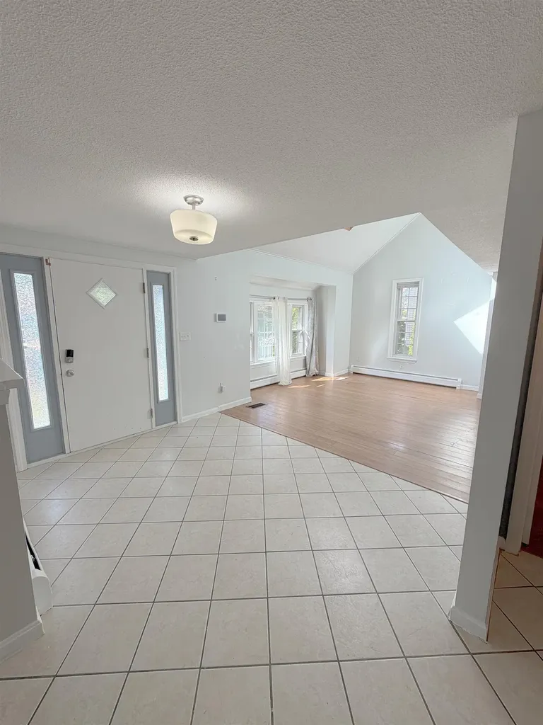 76 Ode Way Manchester NH 03103