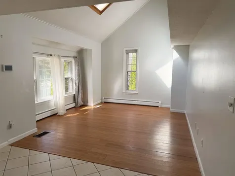 76 Ode Way Manchester NH 03103