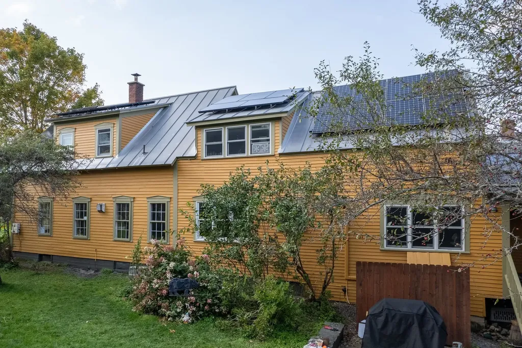 139 Hollow Wood Road Peacham VT 05862