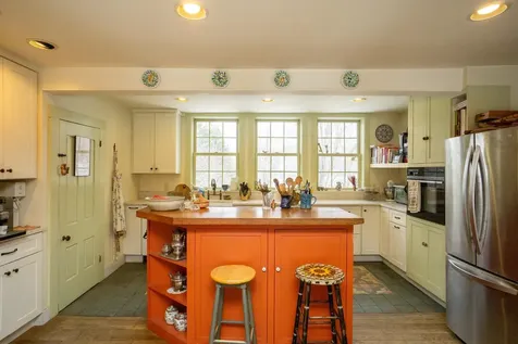 139 Hollow Wood Road Peacham VT 05862