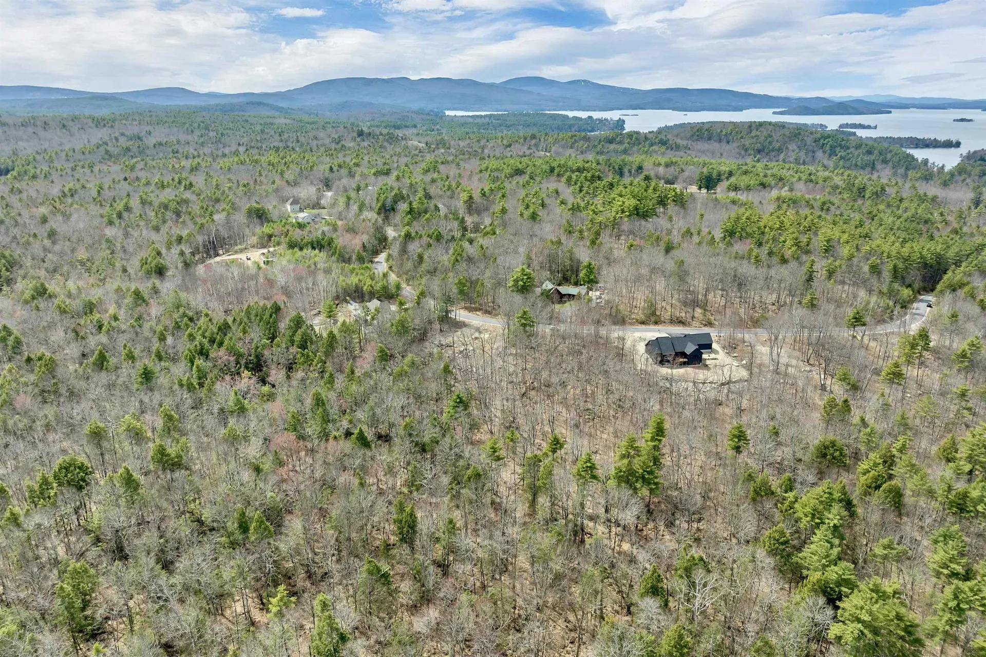 24-12 Winnipesaukee Drive Wolfeboro NH 03894
