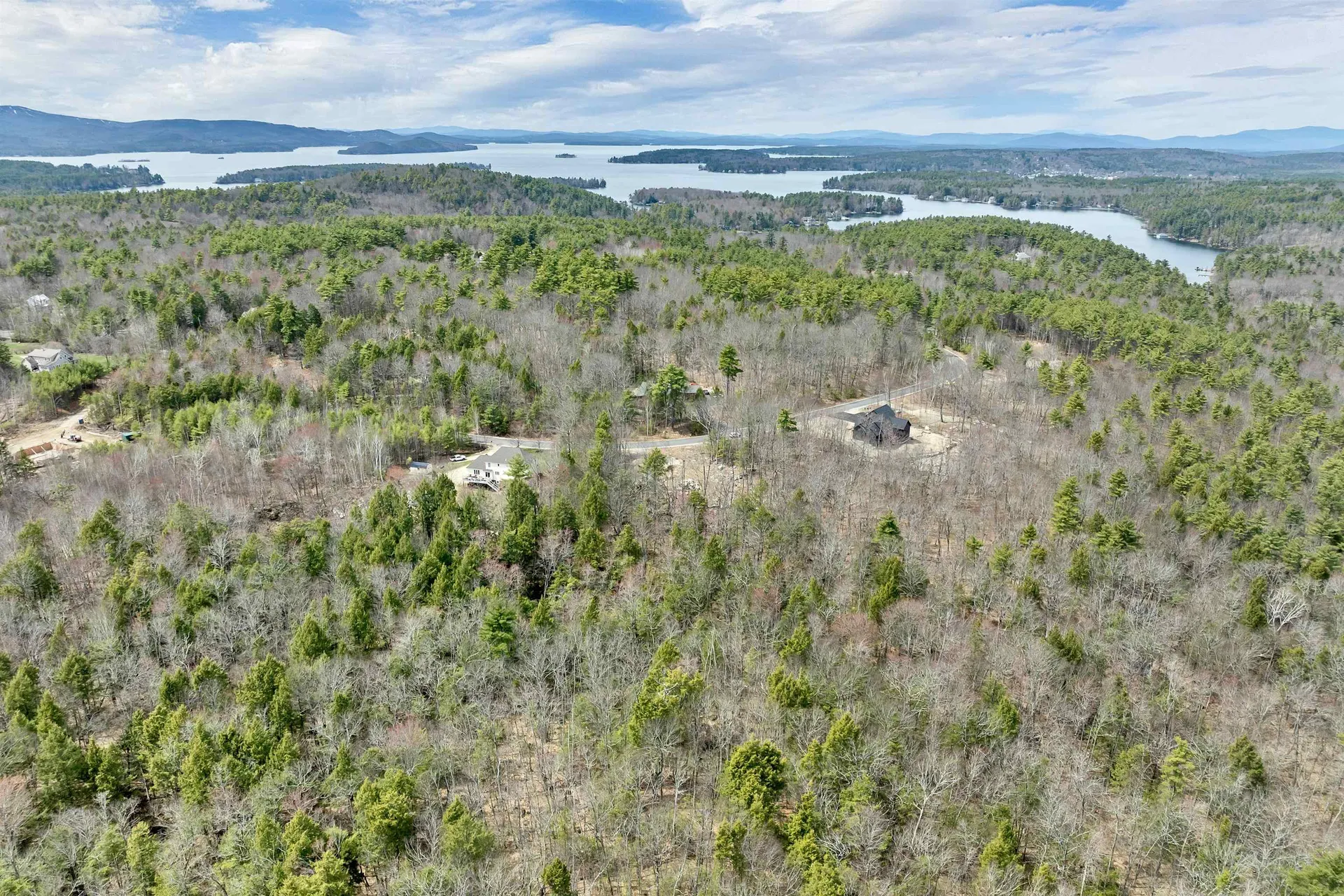 24-12 Winnipesaukee Drive Wolfeboro NH 03894