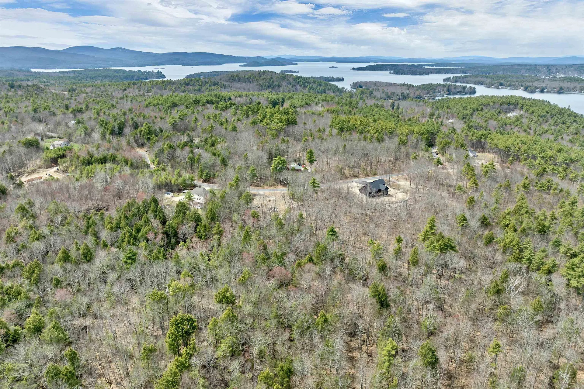 24-12 Winnipesaukee Drive Wolfeboro NH 03894