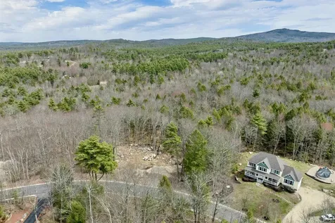 24-12 Winnipesaukee Drive Wolfeboro NH 03894