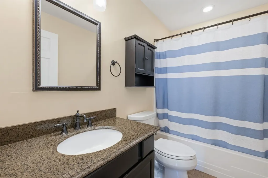 25 Morway Lane Belmont NH 03220