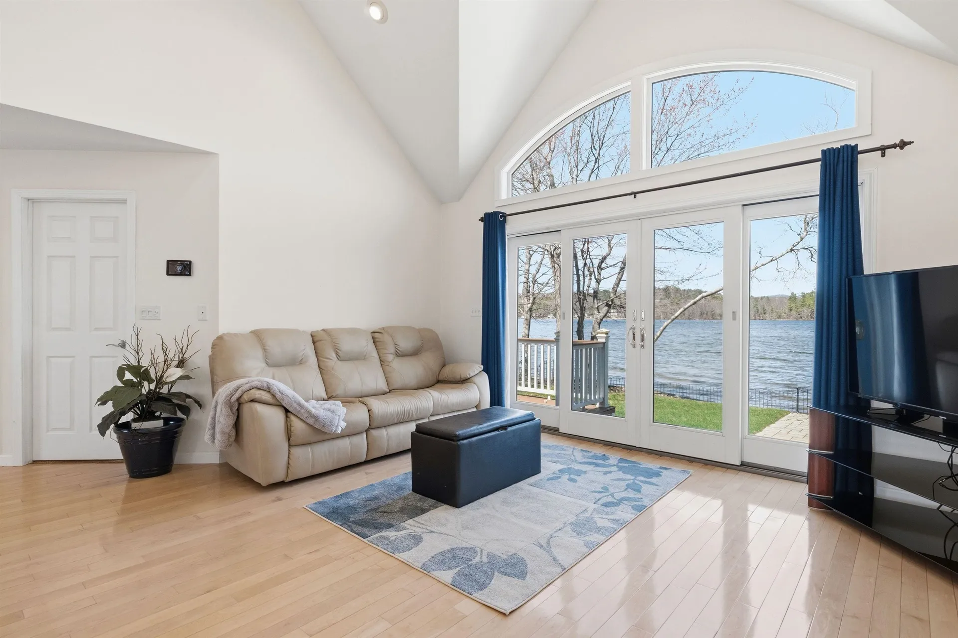 25 Morway Lane Belmont NH 03220