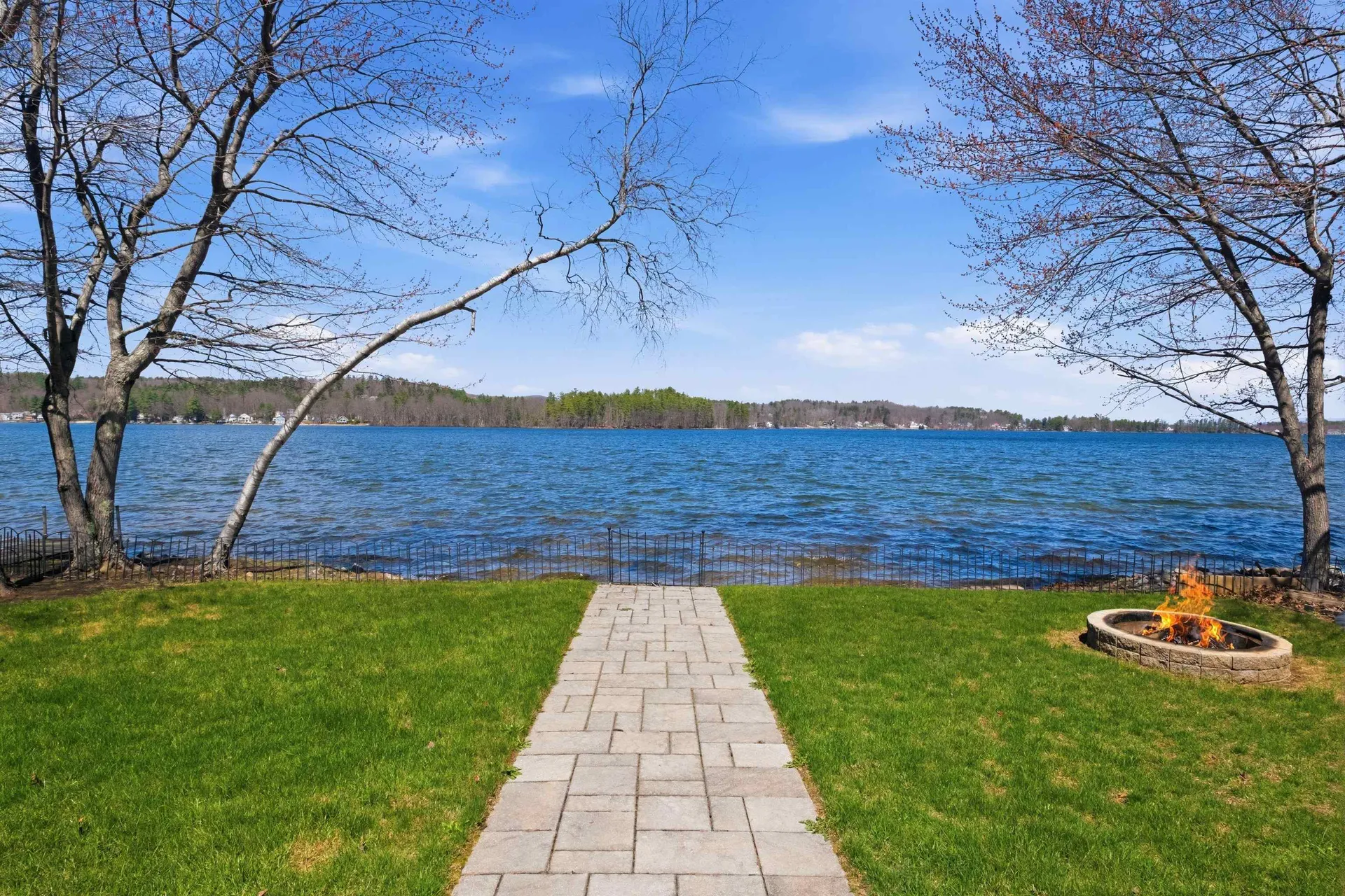 25 Morway Lane Belmont NH 03220