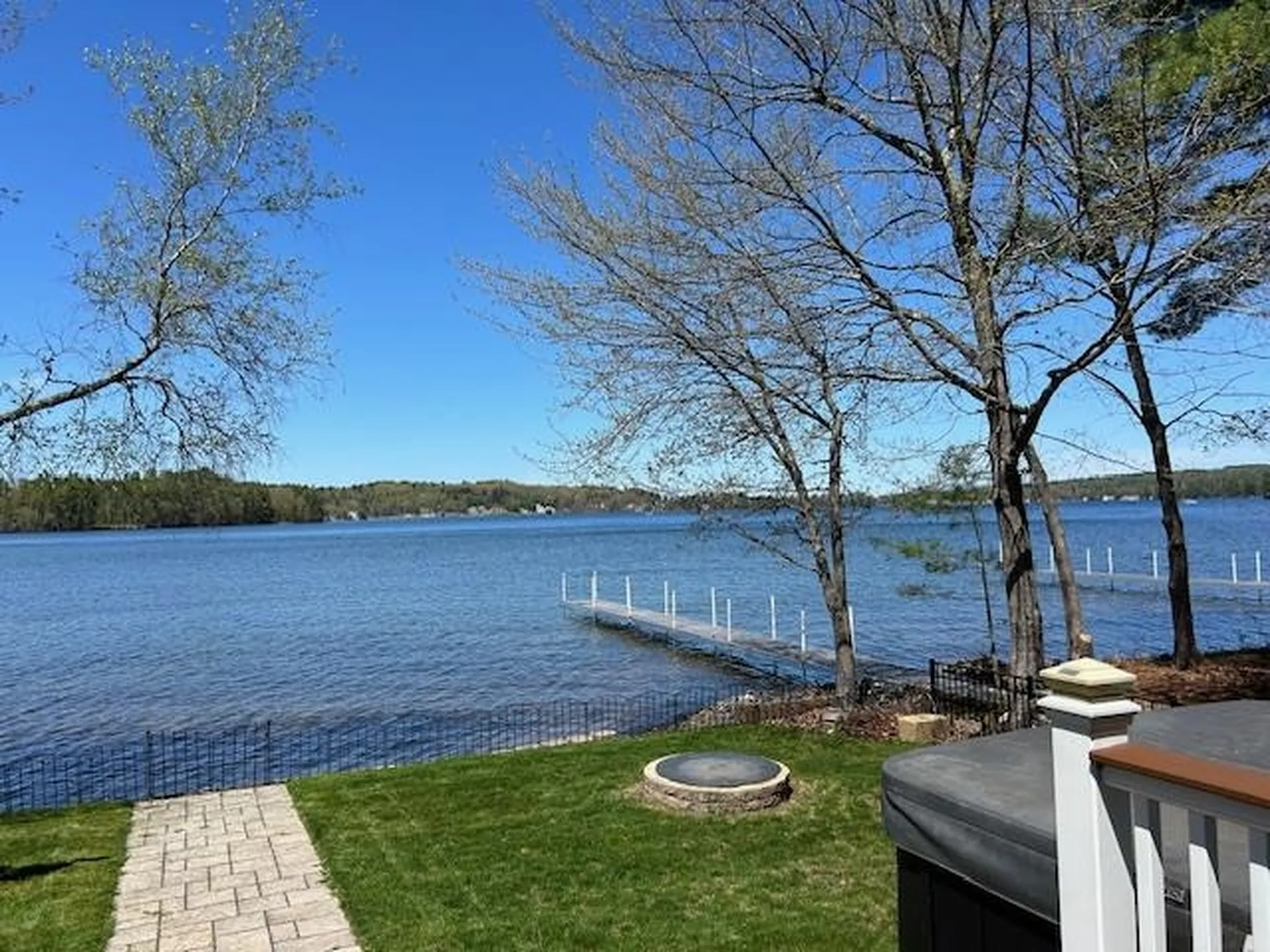 25 Morway Lane Belmont NH 03220