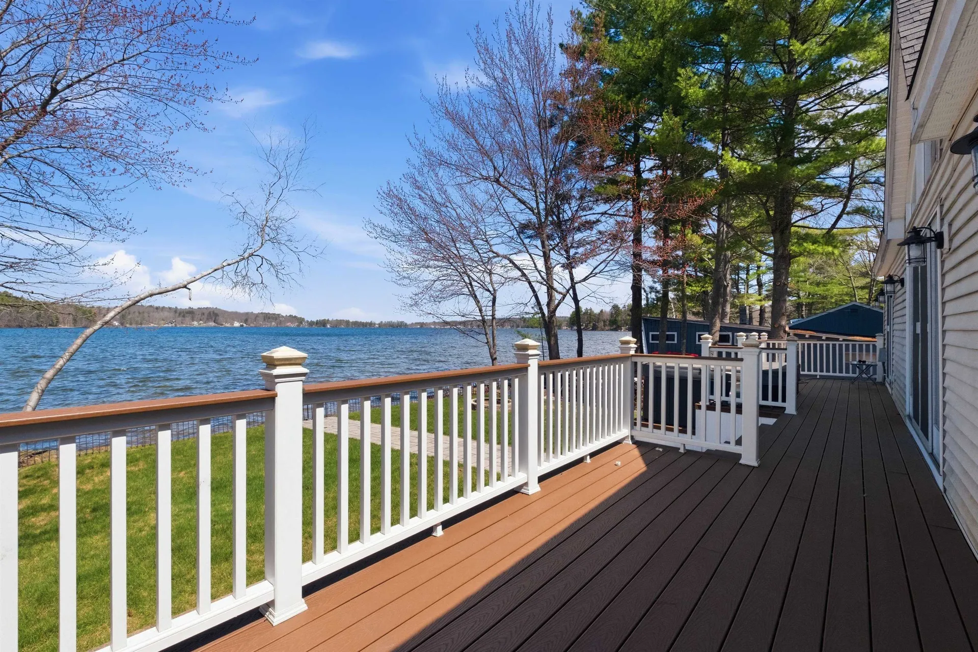25 Morway Lane Belmont NH 03220