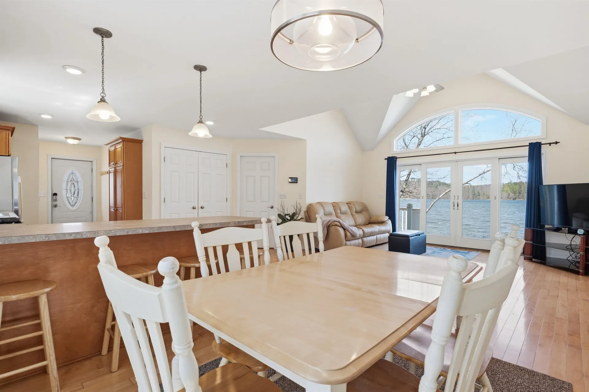 25 Morway Lane Belmont NH 03220