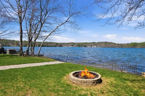 25 Morway Lane Belmont NH 03220