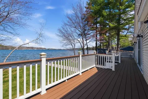 25 Morway Lane Belmont NH 03220