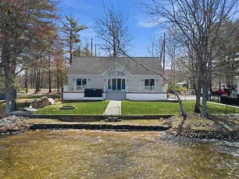 25 Morway Lane Belmont NH 03220