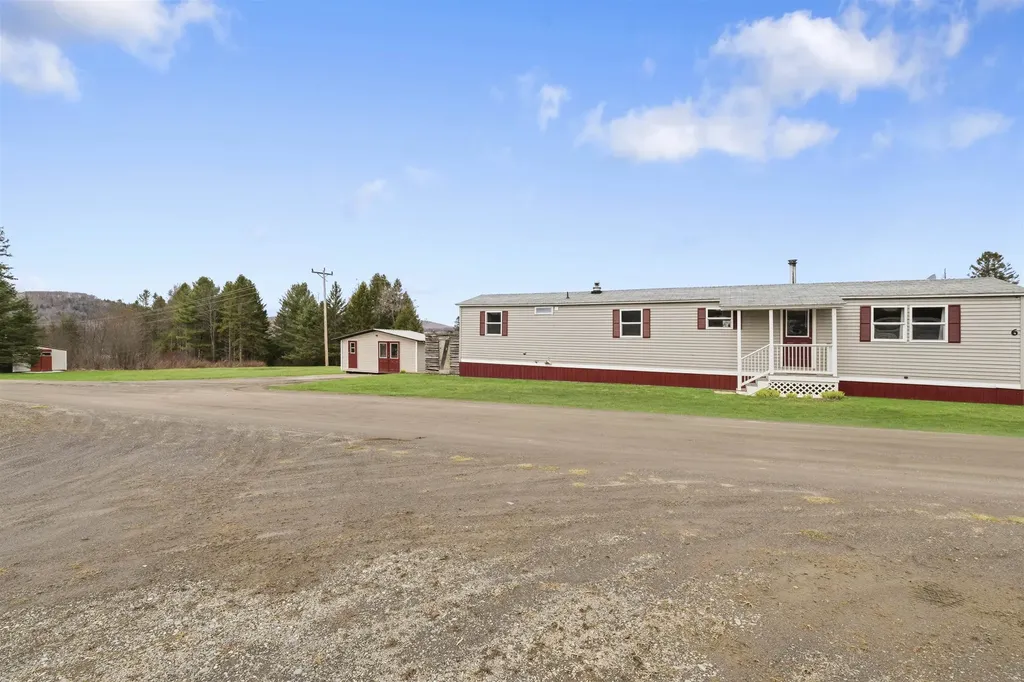 6 Darwin Drive Stewartstown NH 03576