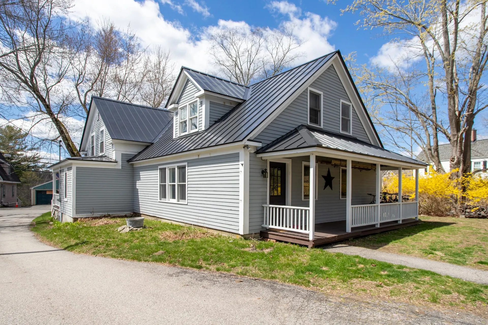 33 Exeter Road Hampton NH 03842