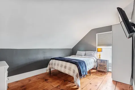 33 Exeter Road Hampton NH 03842