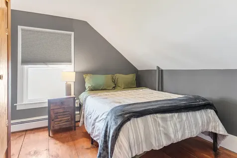 33 Exeter Road Hampton NH 03842