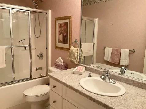 22 & 12 Moat Lane Hales Location NH 03860