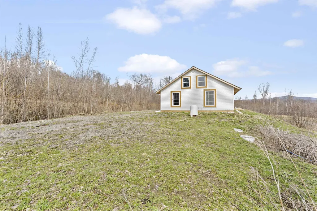 191 Molly Lane Enosburg VT 05450