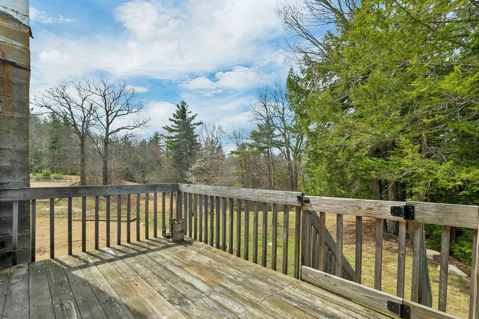 17 Croto Lane Albany NH 03818