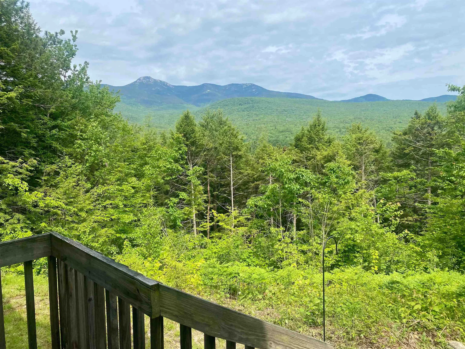 17 Croto Lane Albany NH 03818
