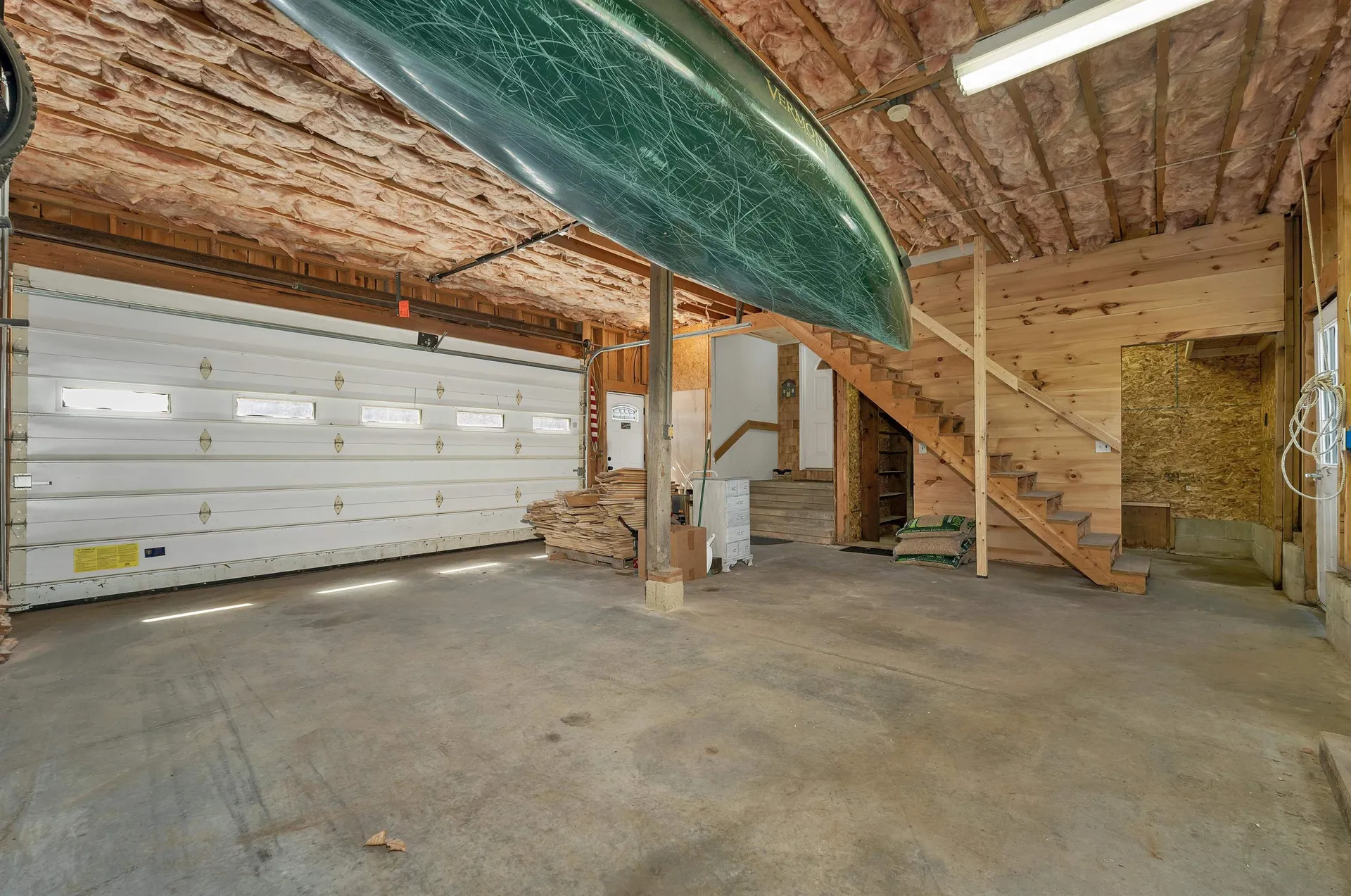 17 Croto Lane Albany NH 03818