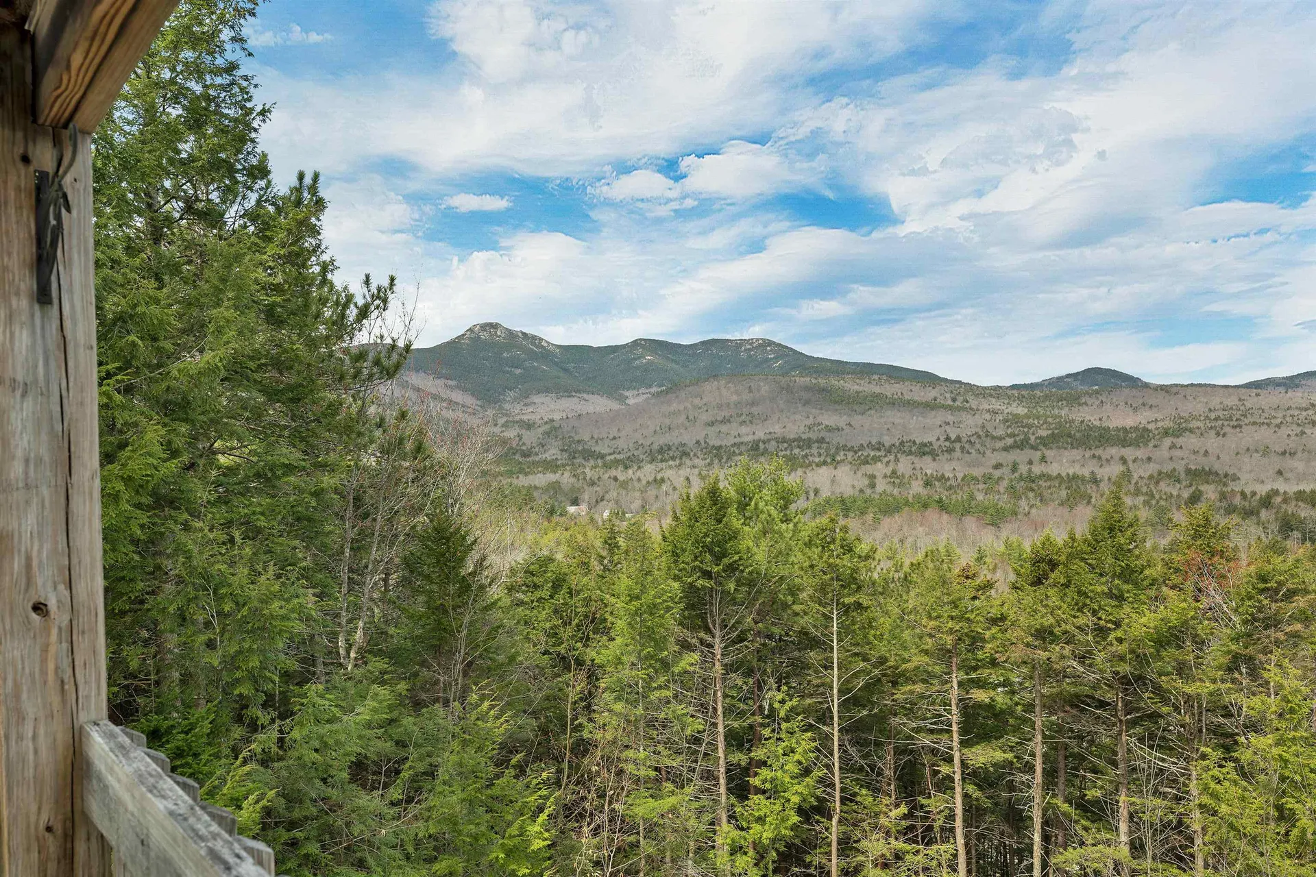 17 Croto Lane Albany NH 03818