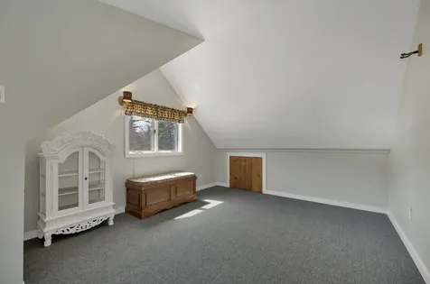 17 Croto Lane Albany NH 03818
