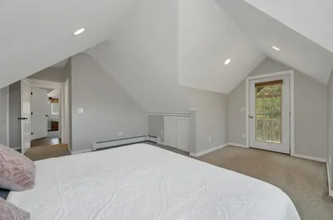 17 Croto Lane Albany NH 03818