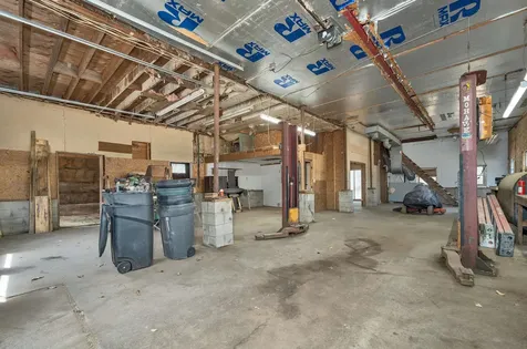 17 Croto Lane Albany NH 03818