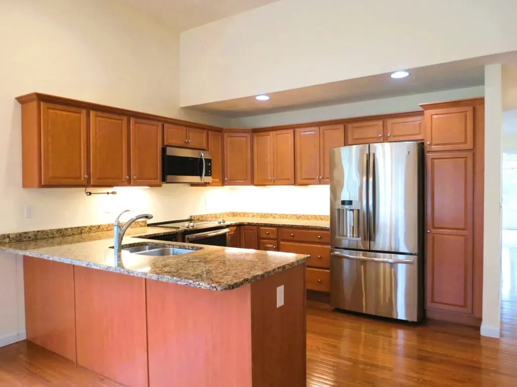 49 Jamesway Drive Litchfield NH 03051