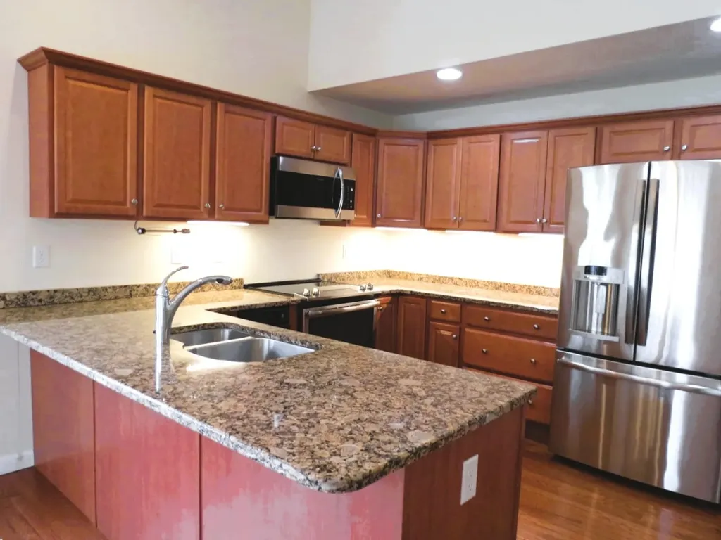 49 Jamesway Drive Litchfield NH 03051