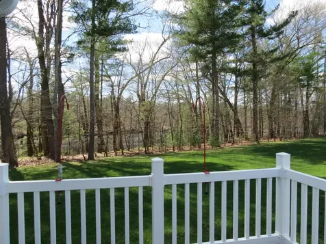 49 Jamesway Drive Litchfield NH 03051