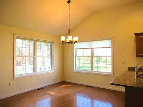 49 Jamesway Drive Litchfield NH 03051