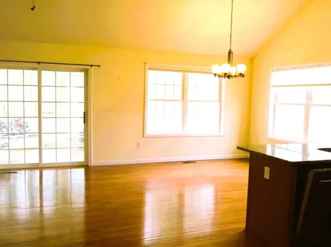 49 Jamesway Drive Litchfield NH 03051