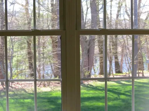 49 Jamesway Drive Litchfield NH 03051