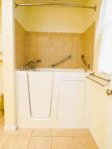 49 Jamesway Drive Litchfield NH 03051