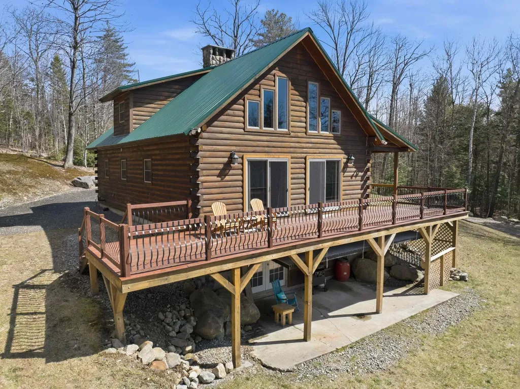 31 Ryder Road Campton NH 03223