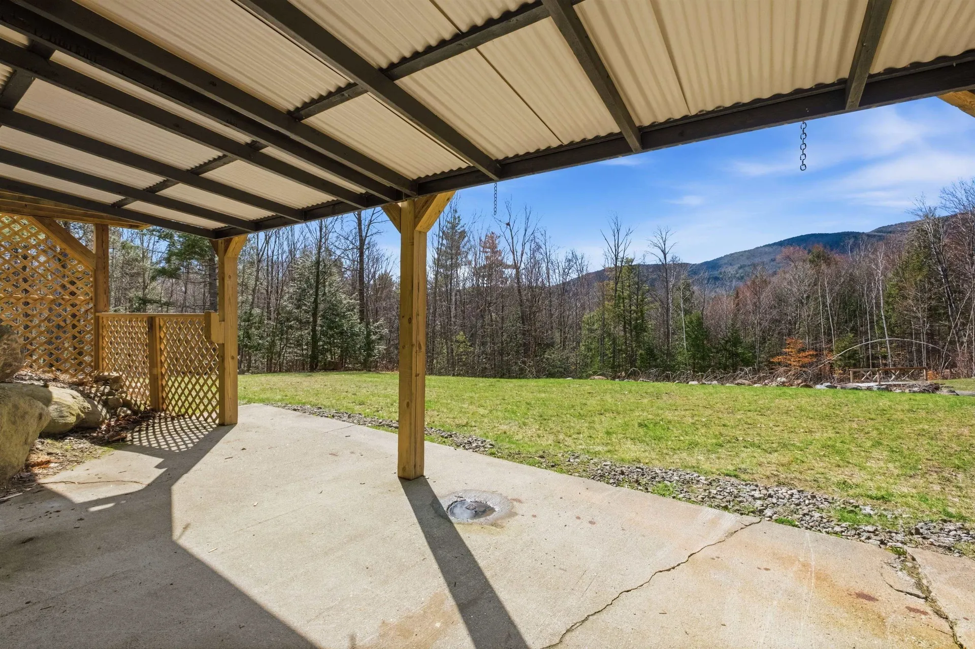 31 Ryder Road Campton NH 03223
