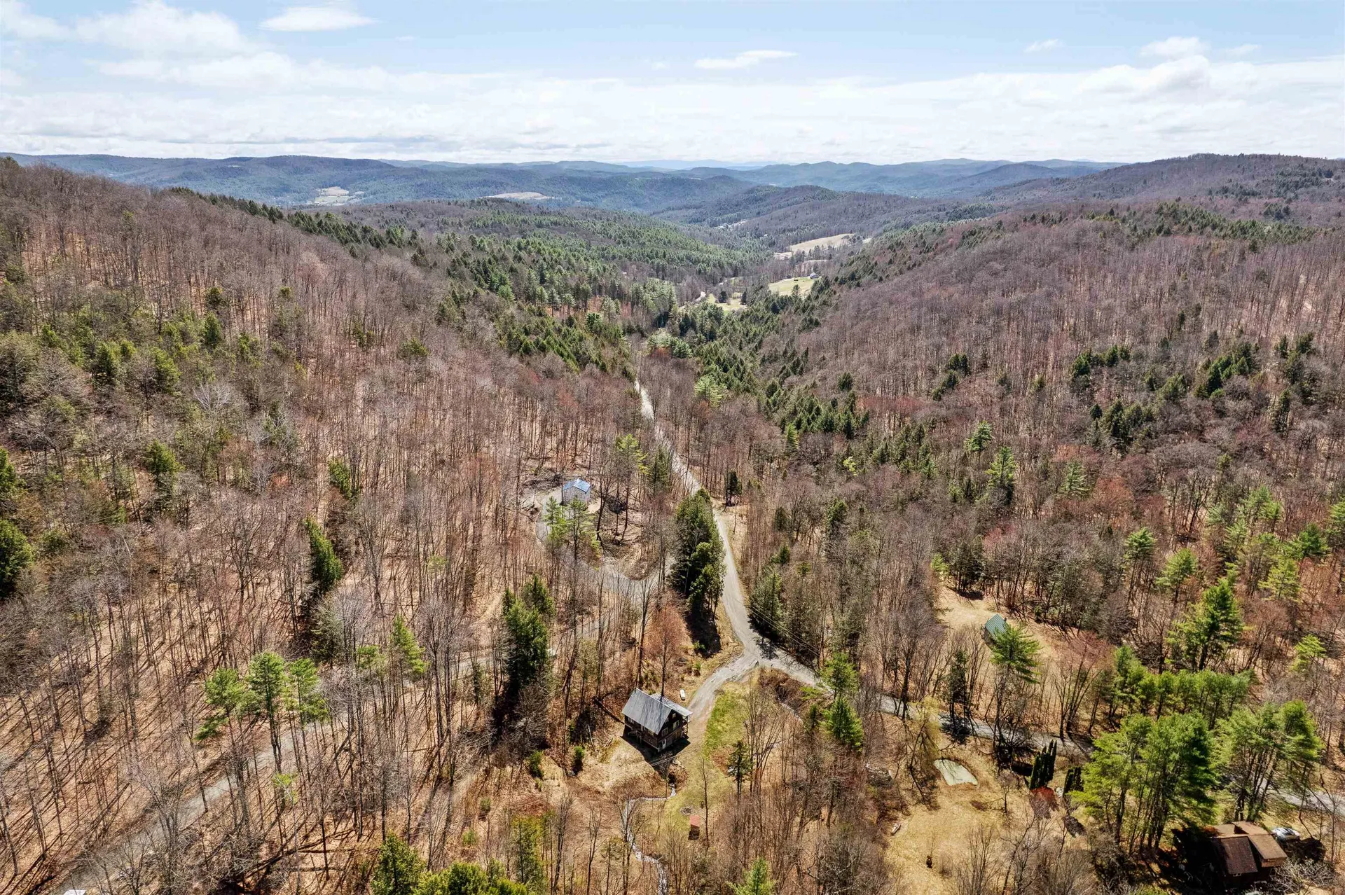 124 Clarksville Road Tunbridge VT 05077