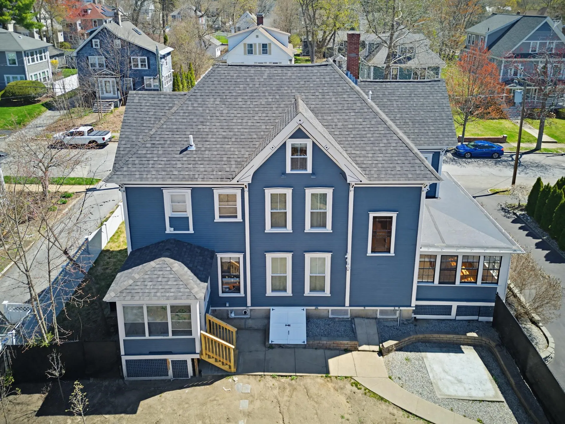 118 N Adams Street Manchester NH 03104