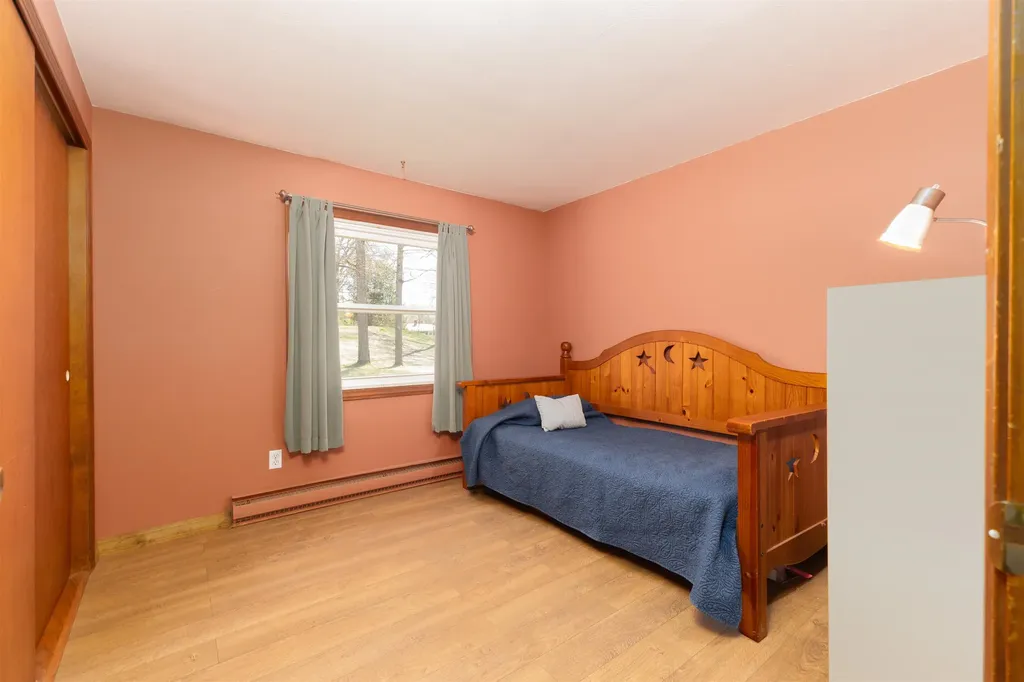 264 Ceda Road Charlestown NH 03603