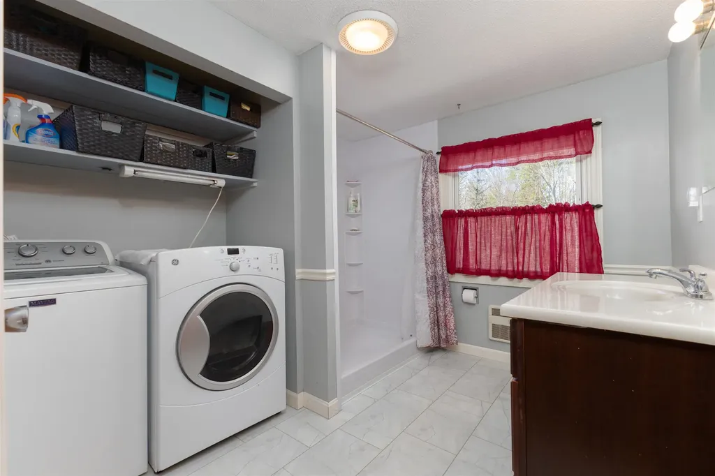 264 Ceda Road Charlestown NH 03603